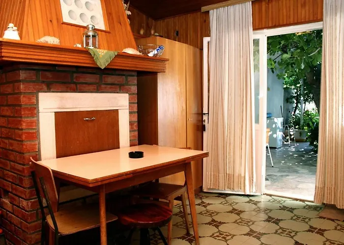 With A Parking Space Hvar - 624 Διαμέρισμα Χβαρ