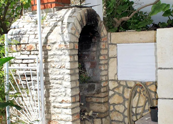 Διαμέρισμα With A Parking Space Hvar - 624 Χβαρ